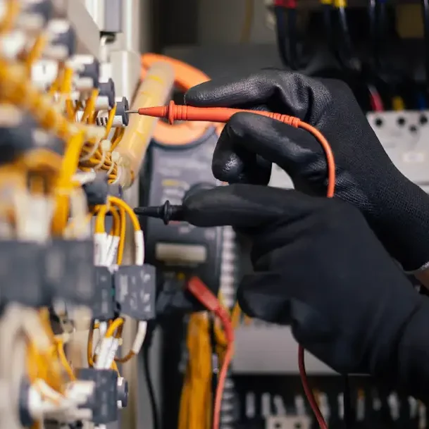 LEICESTER ELECTRICIAN4